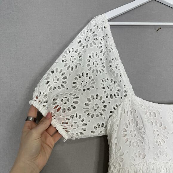 Lilly Pulitzer Kay Dress Womens 12 White Floral Eyelet Babydoll Mini Cottagecore - Picture 3 of 15